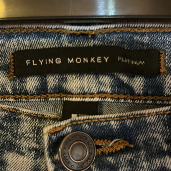 Flying Monkey Platinum Buckle Jeans Size 26 - Picture 4 of 8